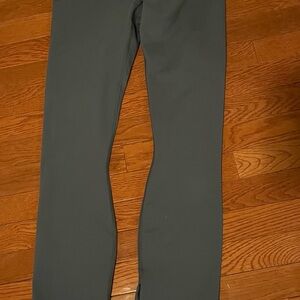 Fabletics bluish green Leggings Storm Slate slightly flared side slits NWT